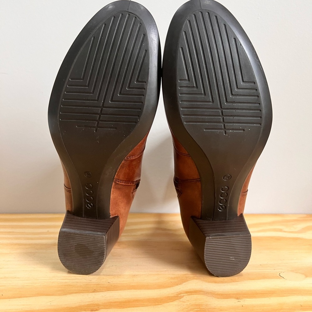 Ecco Brown Ankle Women’s Boots 100% Leather Size 8-8.5 - Picture 9 of 9